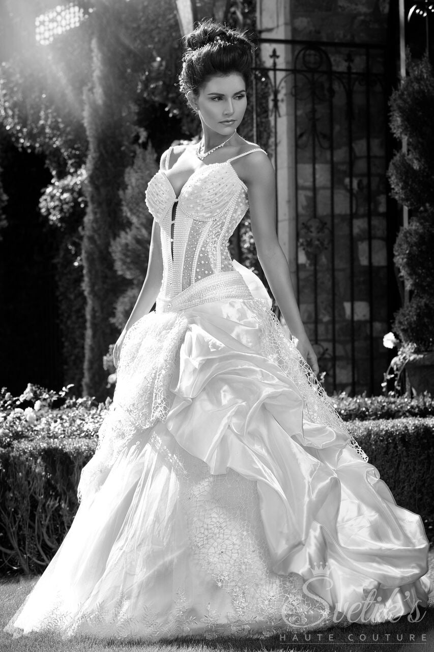 Brides Web Sample - In Stock in size x-small/small (0-4)